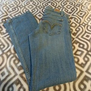 Levis 524 jeans